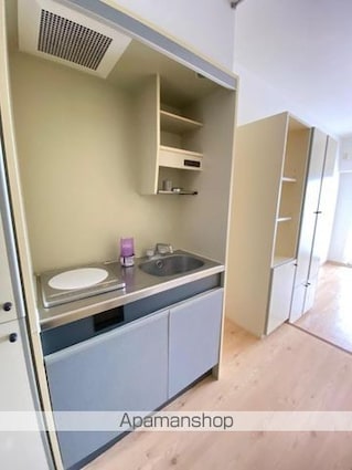 メゾン・ド・栗林公園[1R/18m2]のキッチン