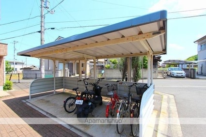 ＦｒｕｉｔｆｕｌＡ・Ｂ棟[2LDK/56.85m2]の共用部4