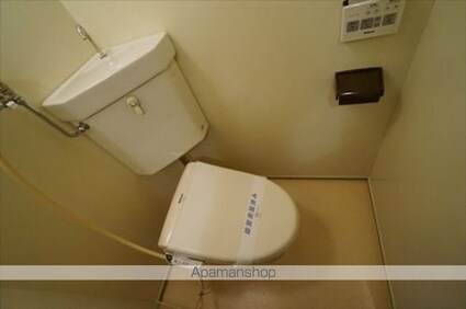 メゾンクリオネ[3LDK/70.38m2]のトイレ