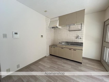 グランシャルマン通町[3DK/51.03m2]のキッチン1