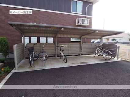 パラッツオエレガンテ[1R/27.25m2]の共用部3