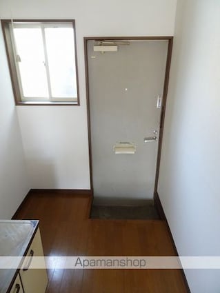 山建[1K/24.57m2]の玄関