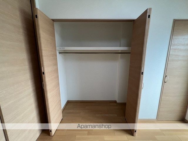 FMAISONLOREVI番館の内装写真