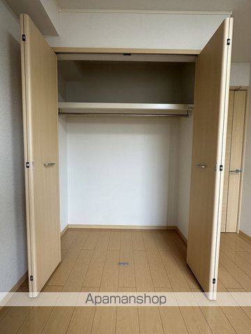 レイクヒルズ名倉IIの内装写真