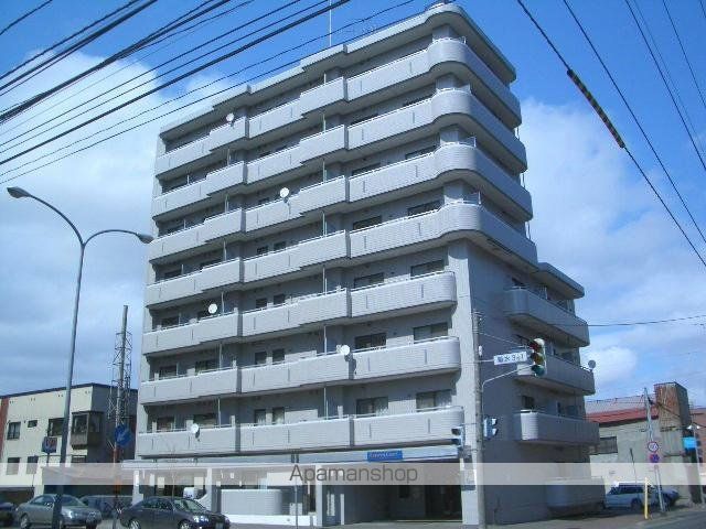 イースタンコートの外観写真