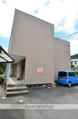 コーポ野美山の外観写真