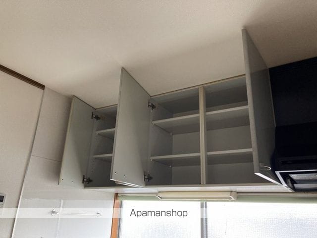 蒲原町山田貸家の内装写真