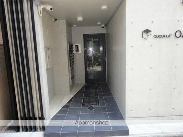 COCOFLAT王子の玄関写真