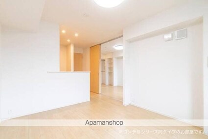 モア[1LDK/40.14m2]のリビング・居間