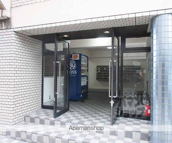 T・Oコーポ石山 A棟の玄関写真