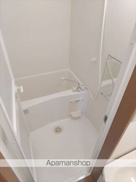 和歌山県和歌山市今福５丁目[1K/25.55m2]のバス