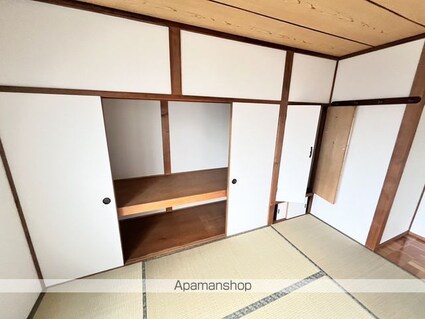 吉田アパート（ヨシダアパート）[2LDK/59.62m2]の収納