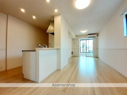 岐阜県岐阜市河渡４丁目[1LDK/50.01m2]のリビング・居間