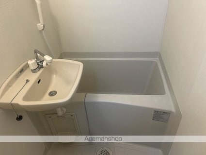 レオパレスラポールⅠ[1K/20.28m2]のバス