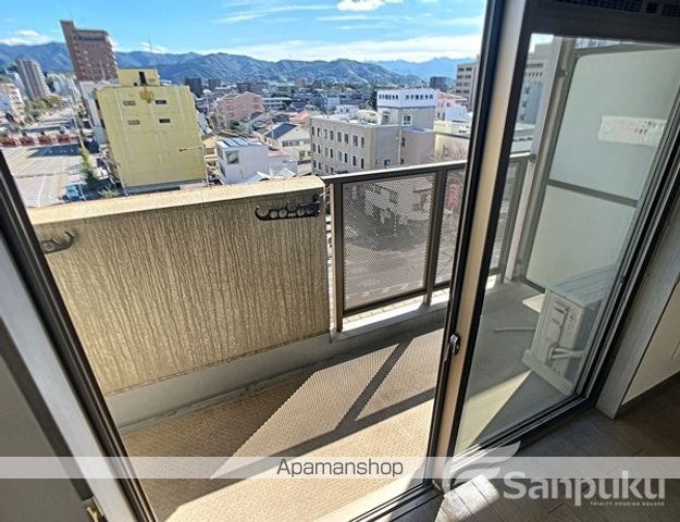いよてつロフティ上一万の内装写真