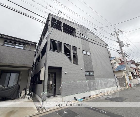 深草小久保町アパートの外観写真