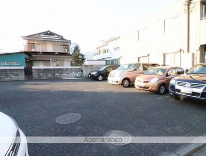 ミラベルガーデン[1LDK/47.71m2]の駐車場