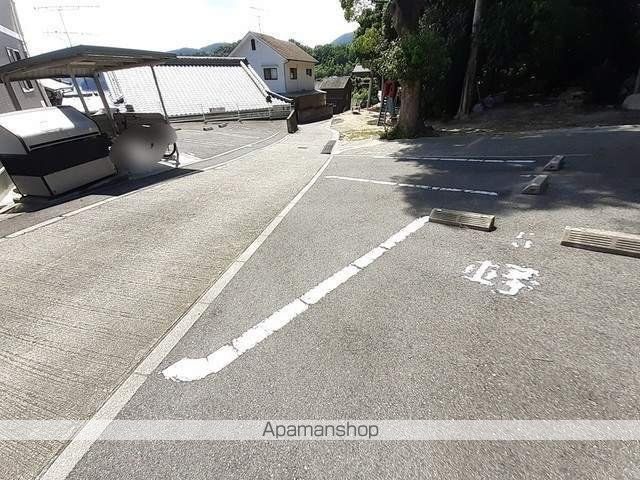 カーサ・プラシードの玄関写真