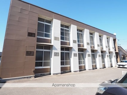 一刻館[1R/19.87m2]の外観2