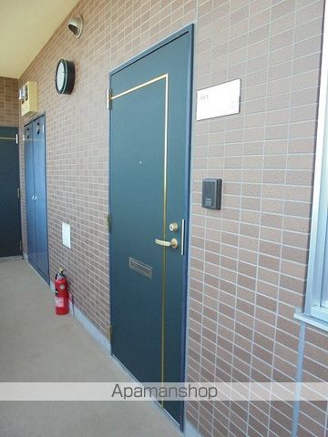 ドムス涼風の玄関写真