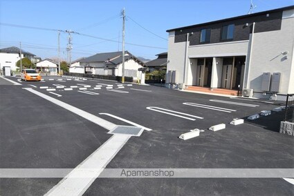 アラドハント　Ｄ[2LDK/58.67m2]の駐車場