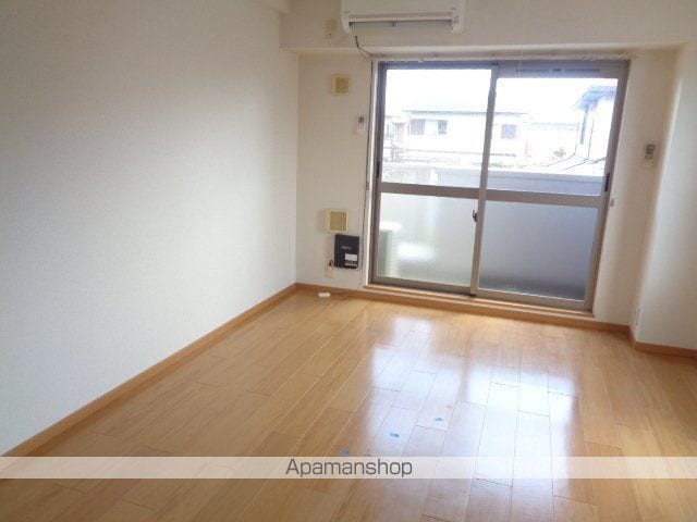 フリーデの内装写真