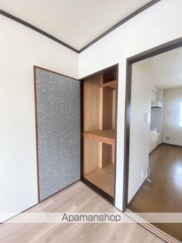 東雲森本ビル 2号棟の内装写真