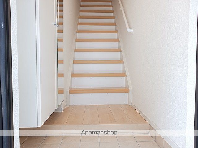 インフィニティR1の内装写真
