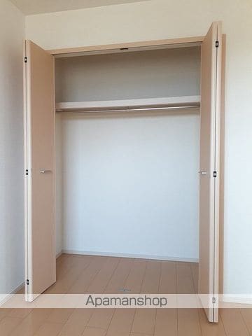 プレベール ウエストの内装写真
