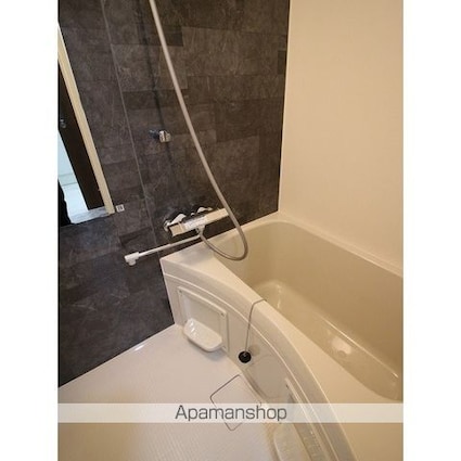 エクセラン東立石[1K/18.57m2]のバス