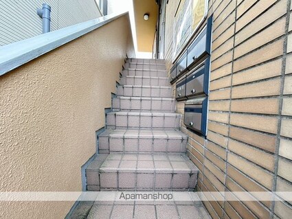 広島県広島市中区吉島西１丁目[1DK/25m2]のエントランス
