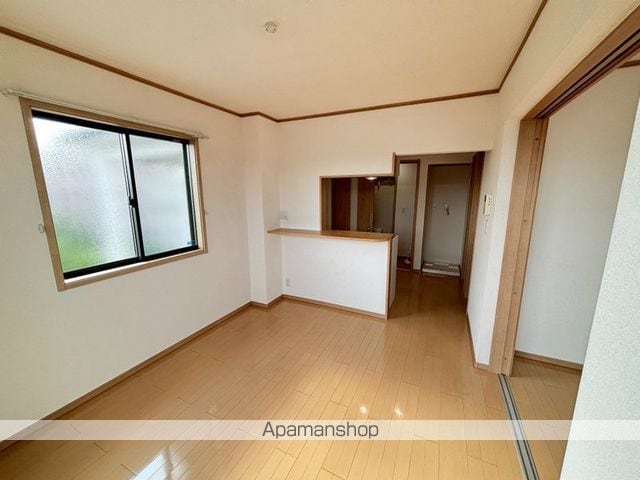クレストIIIの内装写真
