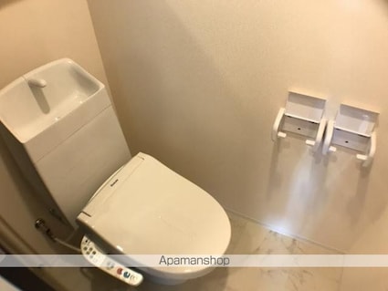 クラポティ新涯[2LDK/66.51m2]のトイレ