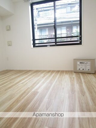 東京都中野区南台５丁目[1K/25.62m2]のリビング・居間