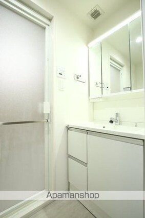 東京都港区白金台３丁目[2LDK/50.42m2]の洗面所