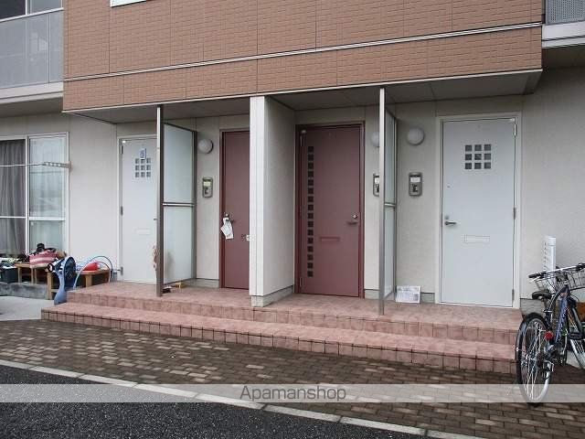 タウン表参道 A・B・C・D棟の玄関写真