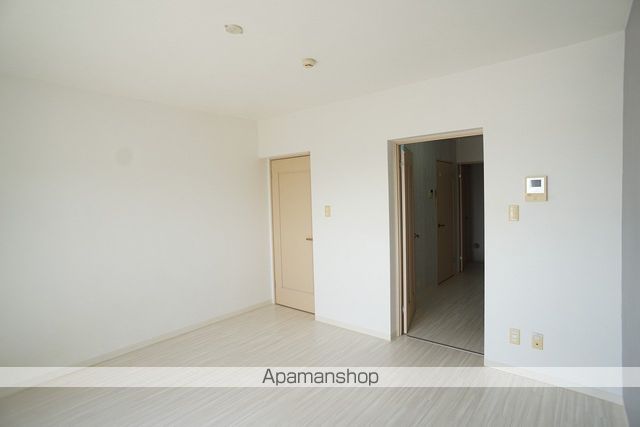 磐田市 4階建 築18年の内装写真