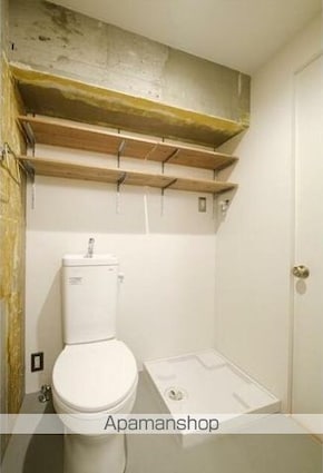 ウィン四ツ谷[1R/27.3m2]のトイレ