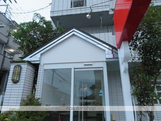 リモーブル旭ヶ丘[1R/22m2]のエントランス3