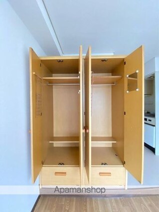 エステート番町ハウス[1K/15.82m2]の収納