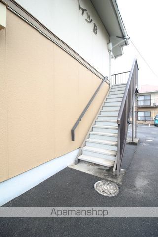 パークハイツ B棟の玄関写真