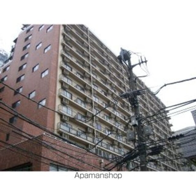 ウィン青山[1R/30.6m2]の外観2