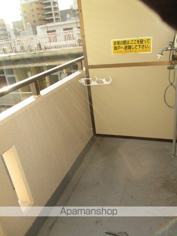 ワイアンドワイ宝町ビルの内装写真