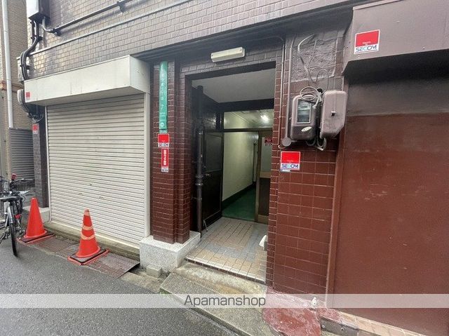 金沢マンションの玄関写真