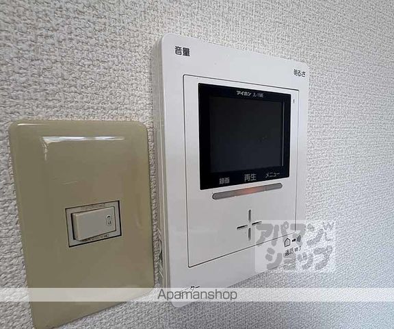 プチ パレの内装写真
