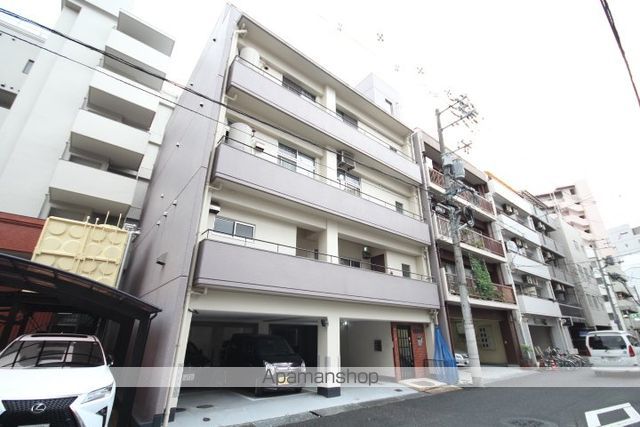 山根ビルの外観写真