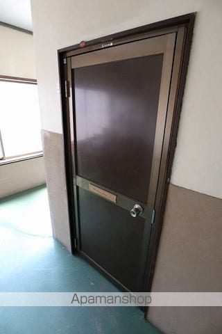 Retro Takaokaの内装写真