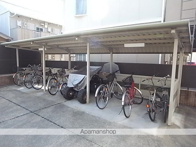 アヴリルの外観写真