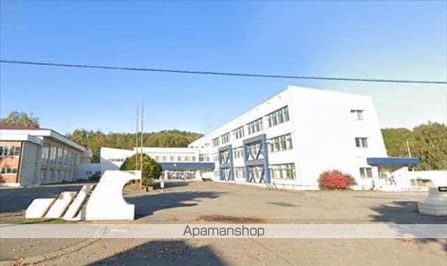 detached 北海道中川郡幕別町札内桜町98-1

地図を見る