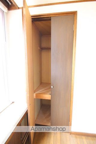 ロイヤルハイムの内装写真